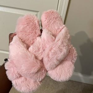 Women’s Secret treasure slippers